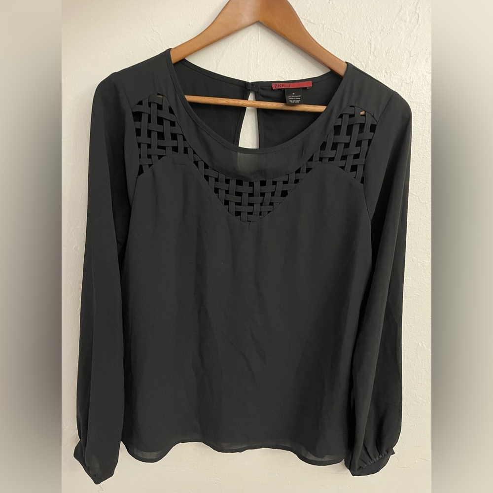 Women’s Long Sleeve Chiffon Cutout Blouse